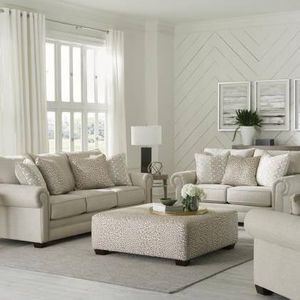 Meet your Posher, Lynda